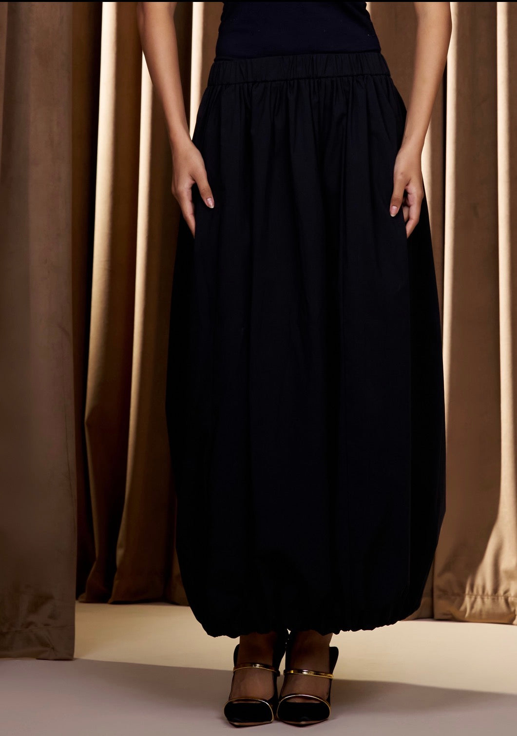Black Balloon Skirt