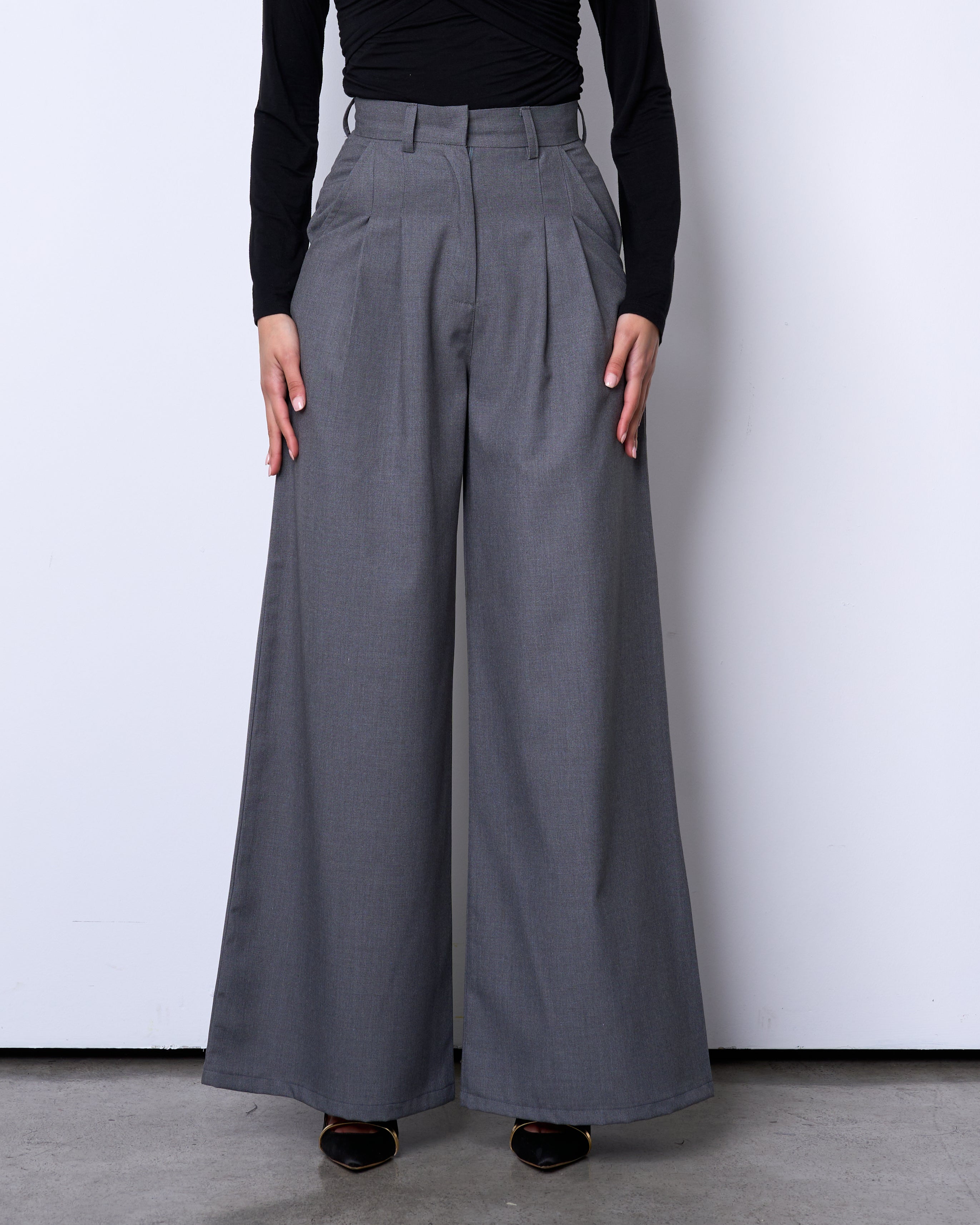 High waist grey pants