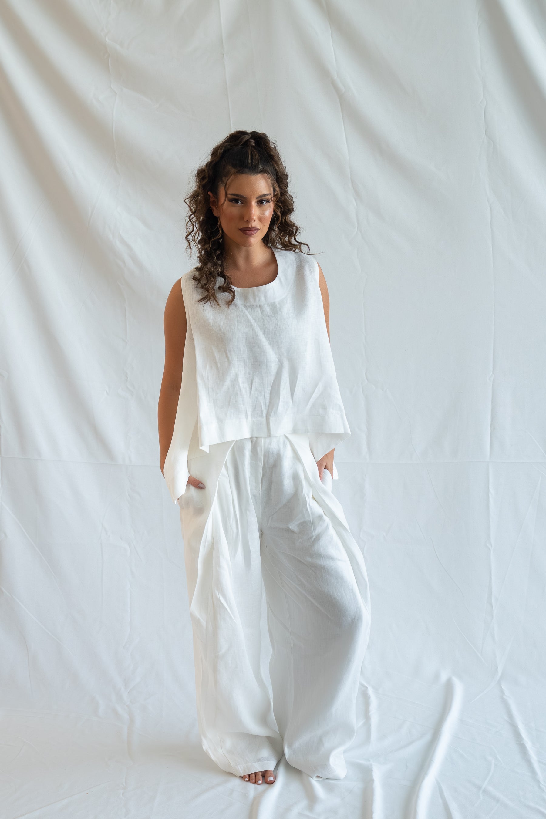white linen set