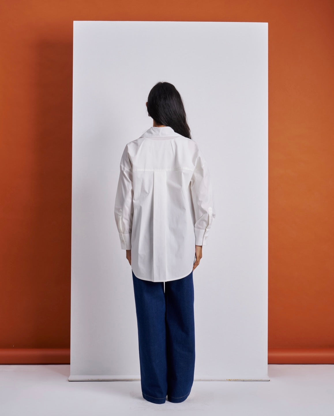basic white shirt