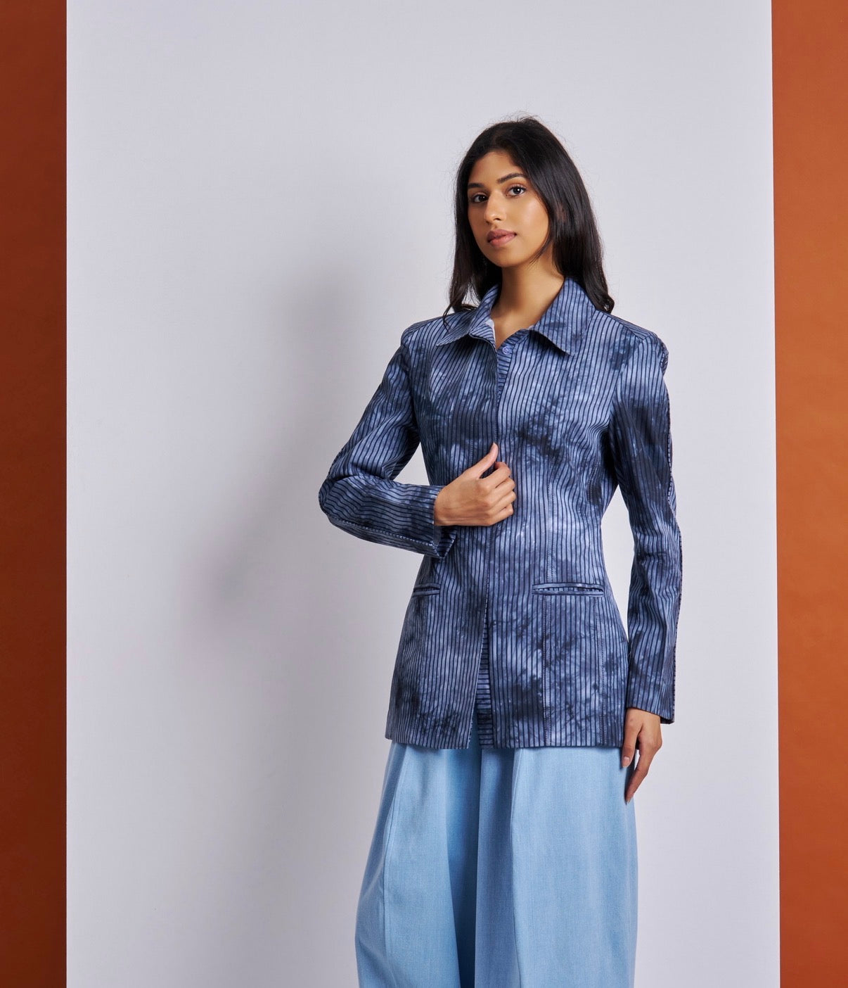Contour Stripe Blue top