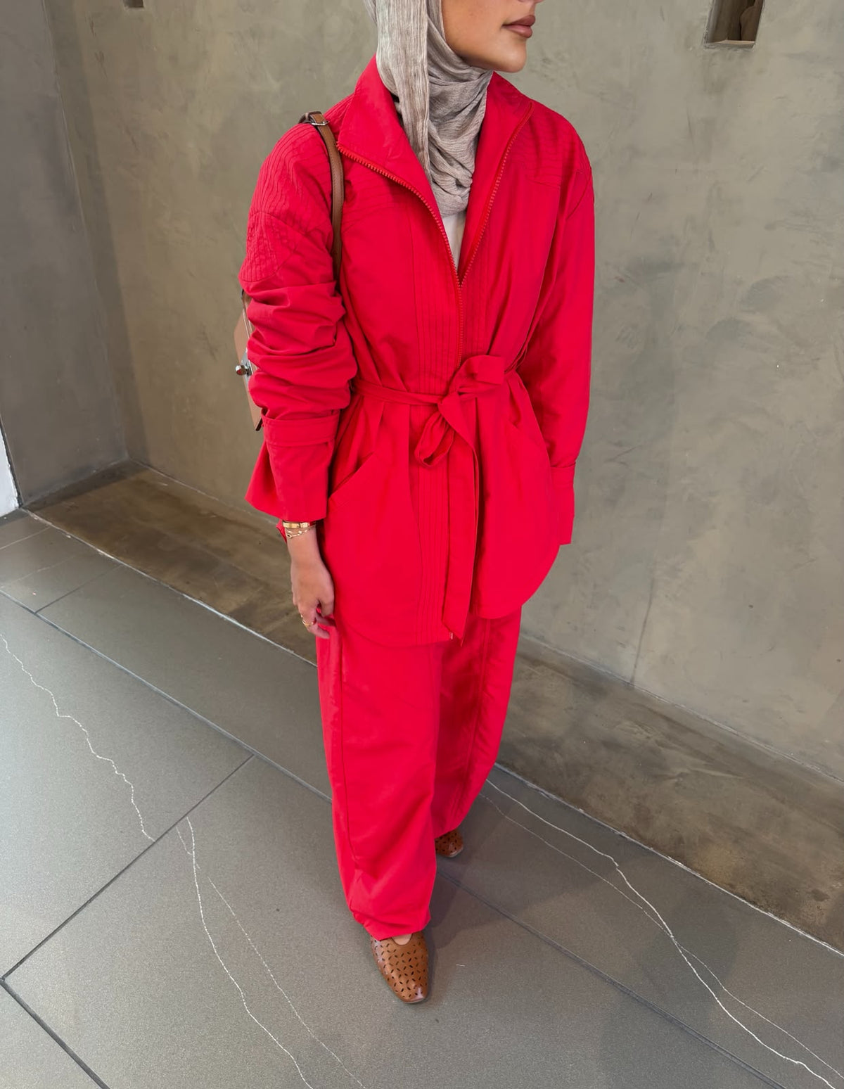 Bright Red set