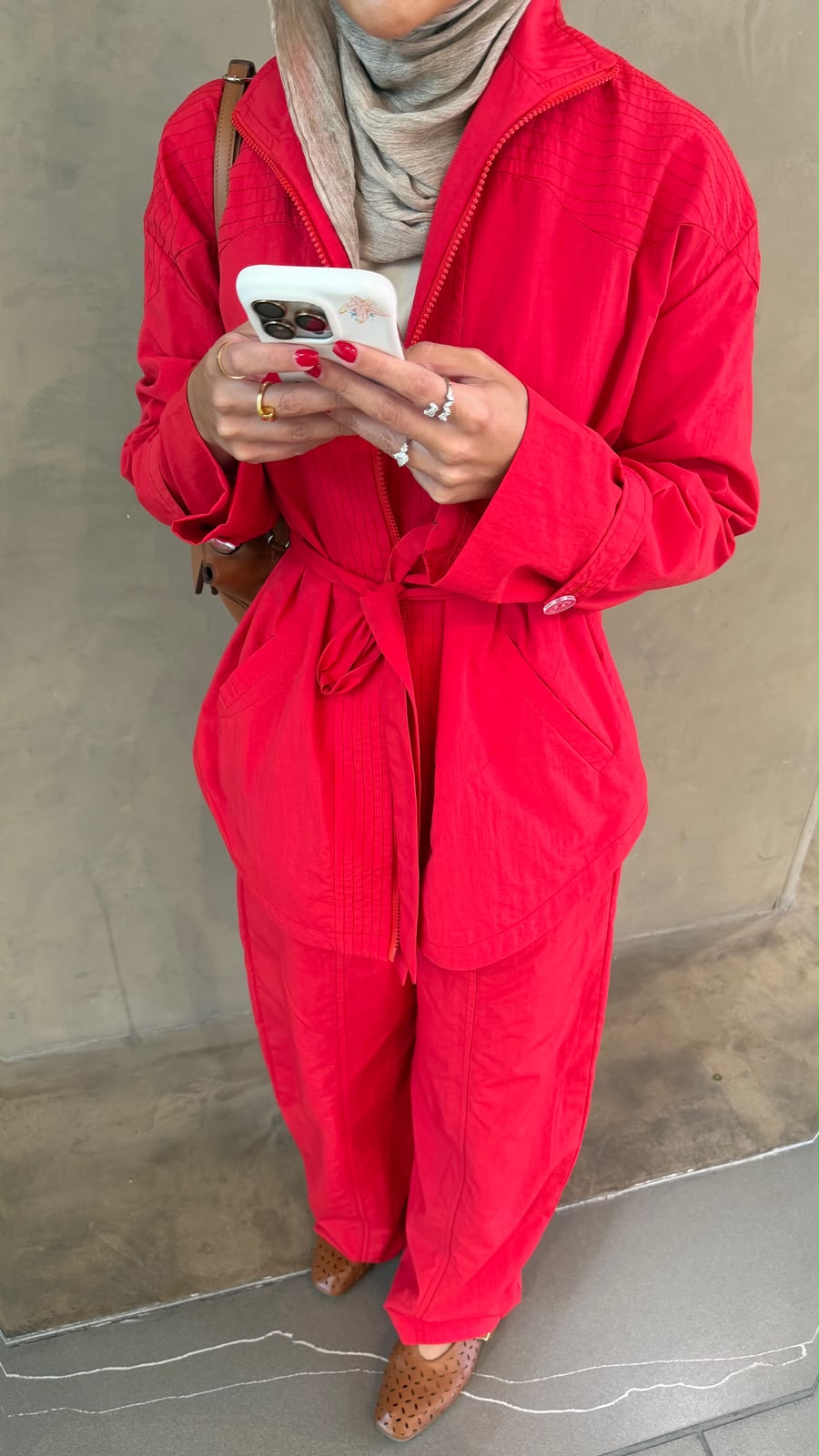 Bright Red set
