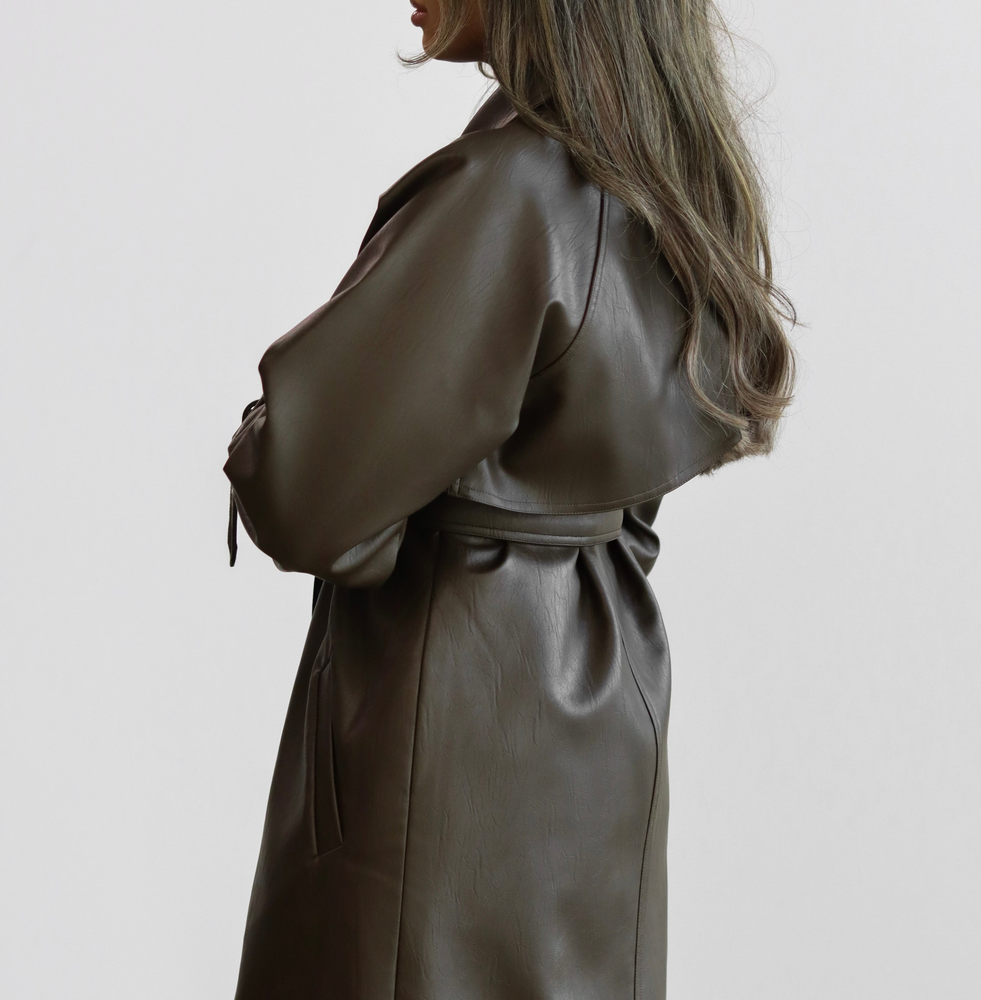 Wood leather trench